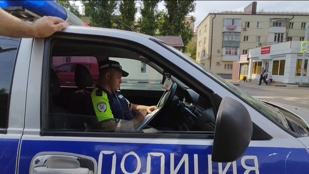 🔥#2. НАРУШEНИЕ ПДД ПОЛИЦЕЙСКИМ АВТОМОБИЛЕМ. СПУСТЯ 5 ДНЕЙ ПРИЕХАЛИ ИНСПЕКТОРА ГАИ ПОСЛЕ ЖАЛОБ🔥