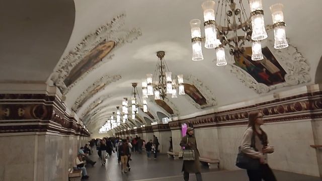 Красивая станция метро в Москве