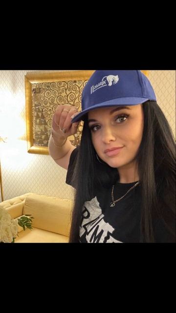 Инна Вальтер поёт песню - Я не полюблю тебя