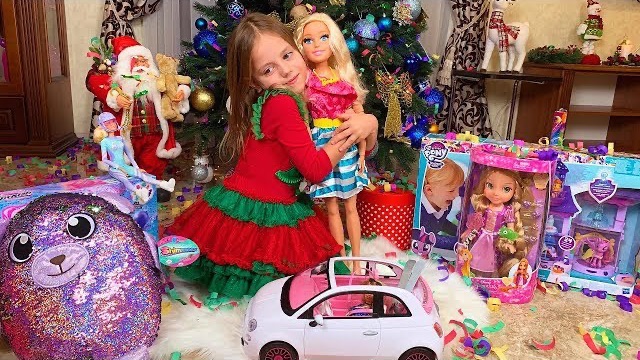 Какие ПОДАРКИ дети нашли под Елкой на Новый Год 2026 My Gifts From Santa