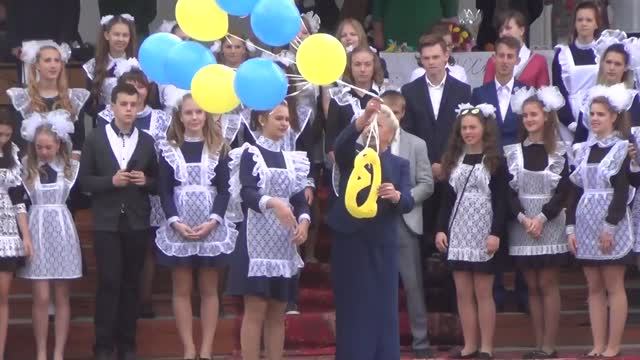 Лесосибирск. Школа 15 Первое сентября 2016. Старшие классы. Школе 30 лет