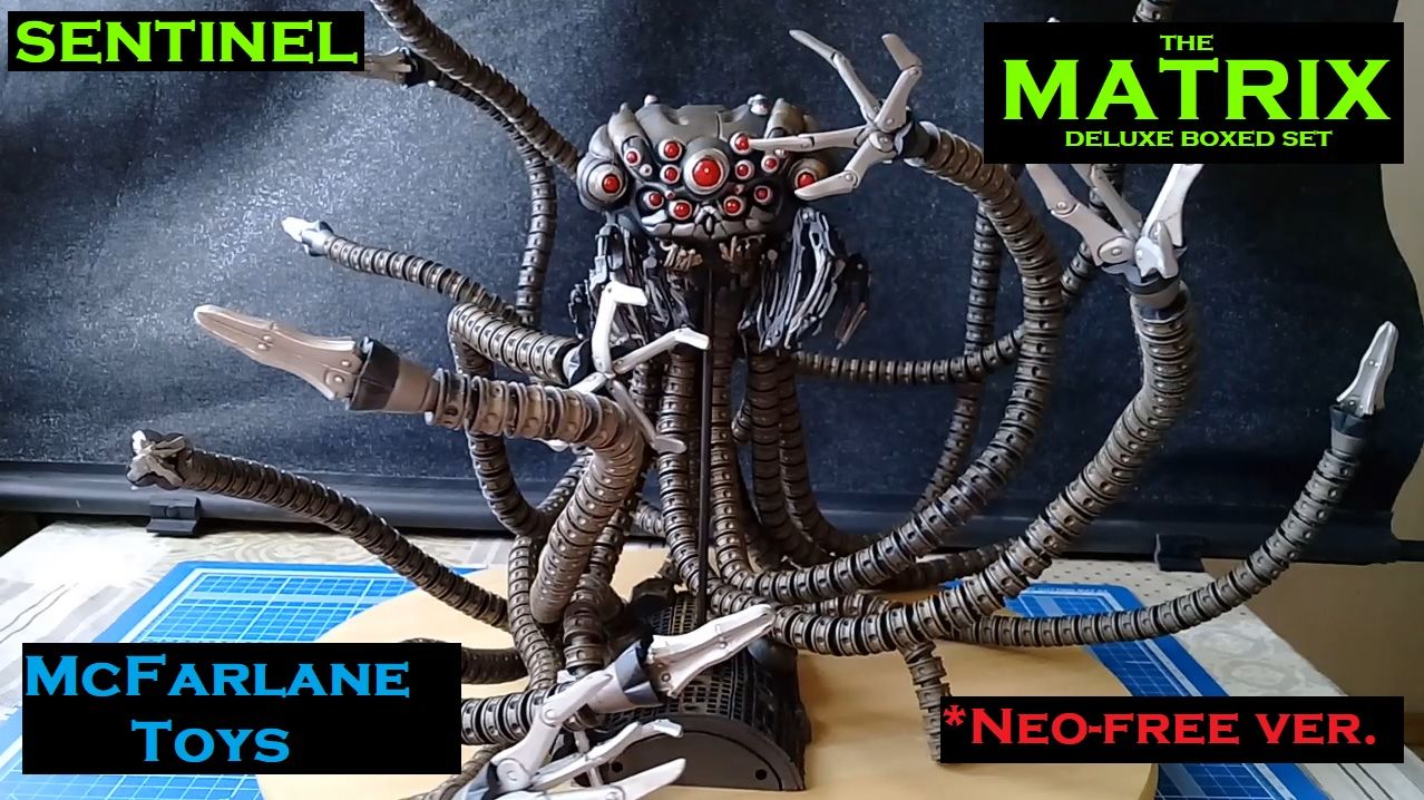 Review! 2003 Sentinel, The Matrix Deluxe Boxed Set By McFarlane Toys!