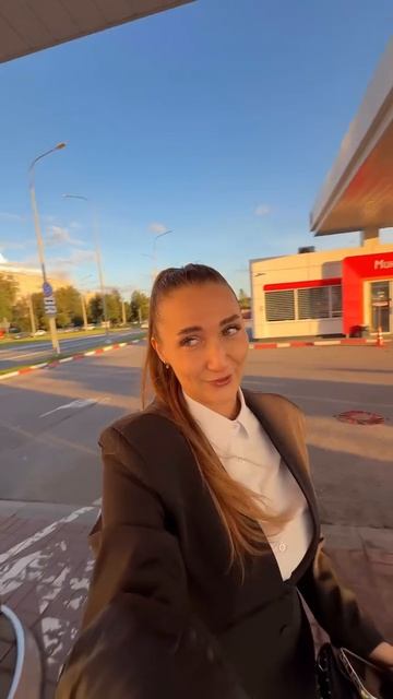 Лёля и Машины