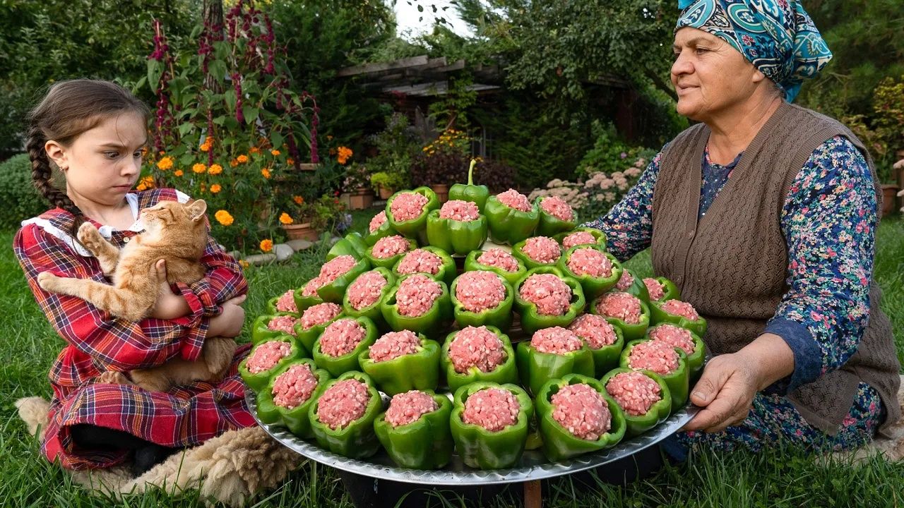 Жизнь в деревне. Stuffed Bell Peppers With Beef ｜ Village-Style Cooking 🥩🌿