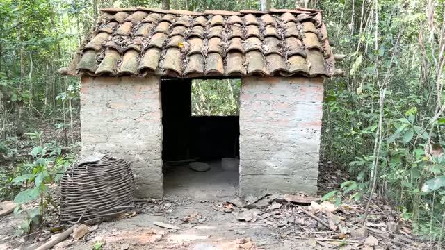 Primitive Technology Natural Draft Iron Smelt.