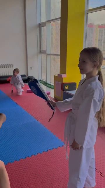 🥋 Набор в клуб «Каратэка»: Каратэ для детей в Академическом районе!