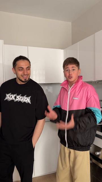 Поменялись треками с Toly Summer 😂