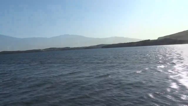 по воде