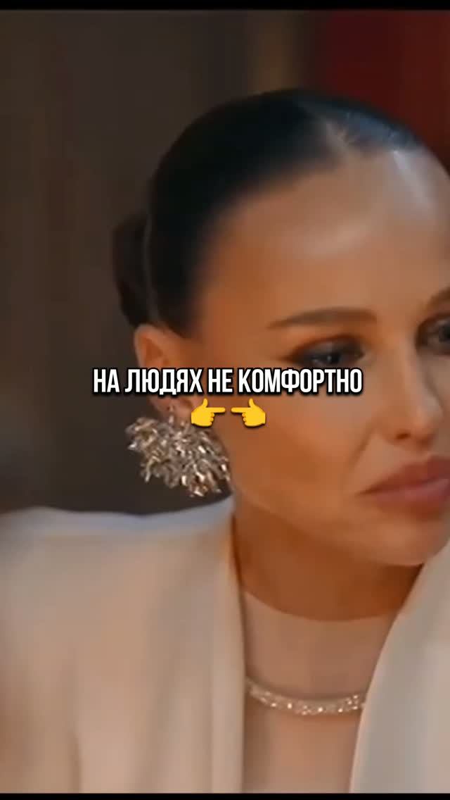 🍔Иногда человека нужно просто оставить в покое, когда он ест😅