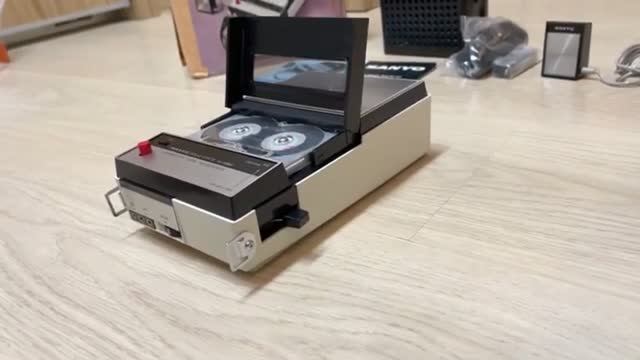 Кто на слух угадает характеристики кассетного первенца SANYO
