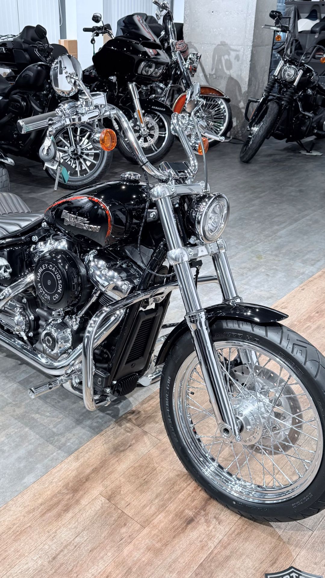+ 2021 HD Street Bob 107 ABS Exclusive Edition 6K (VIN 5HD***2301)