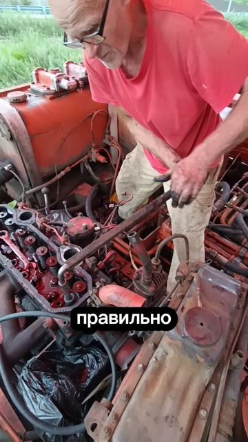 ГОЛОВКА БЛОКА ЦИЛИНДРОВ #техника #ремонт #ссср #гбц #вороток #д243  #мотор #двигатель #дизель #д-240