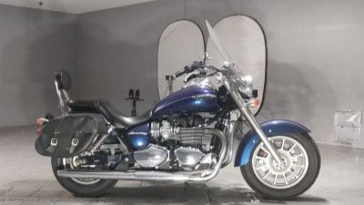 Triumph BONNEVILLE AMERICA LT - SMTTJ9118RG719142