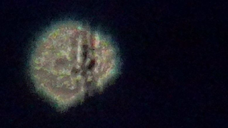OVNI - 0,25x, Resumé. 2025: 6-III, 26-II, 1-III, 19-III, 3-III, 8-II, 19-III (4K: 2160-3840)