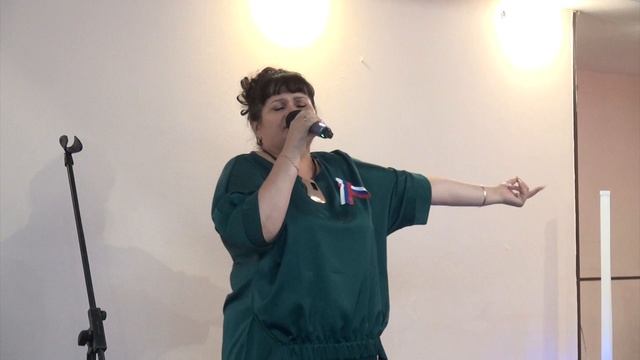 Красивые женщины после 40 в домашних условиях в нижнем белье Красивые женщины после 40 в домашних условиях в нижнем белье