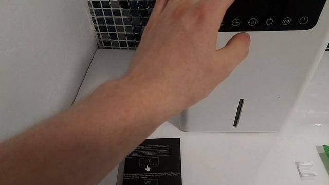 Dehumidifer D2 распаковка первый запуск. Мнение