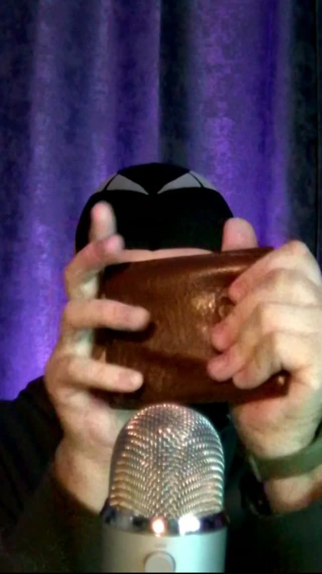 Asmr Tapping Gripping #asmrtapping #asmrvideo #asmrgripping #shorts