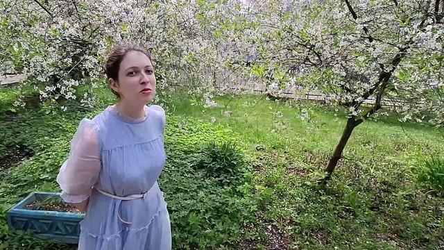 Александра Сафронова читает 