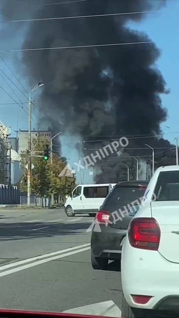 💥 Ракетный удар по Днепропетровску этим утром. Враг заявляет, что поражено некое предприятие пищево