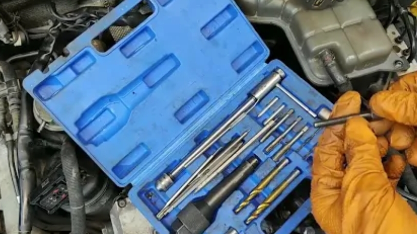 Свечи накала не откручиваются. Как достать? Audi 2.5 TDI V6.