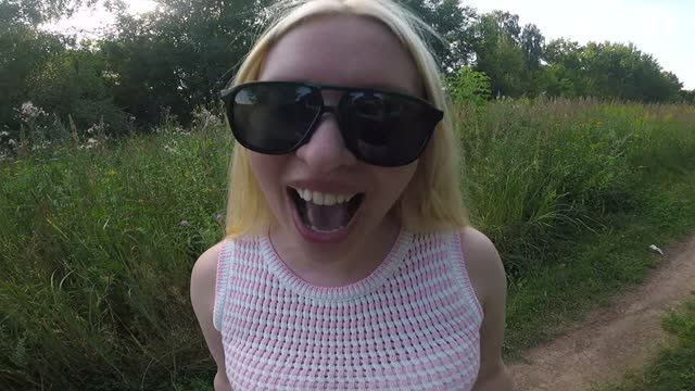 VanillaAlbino — Классно (Official Music Video)