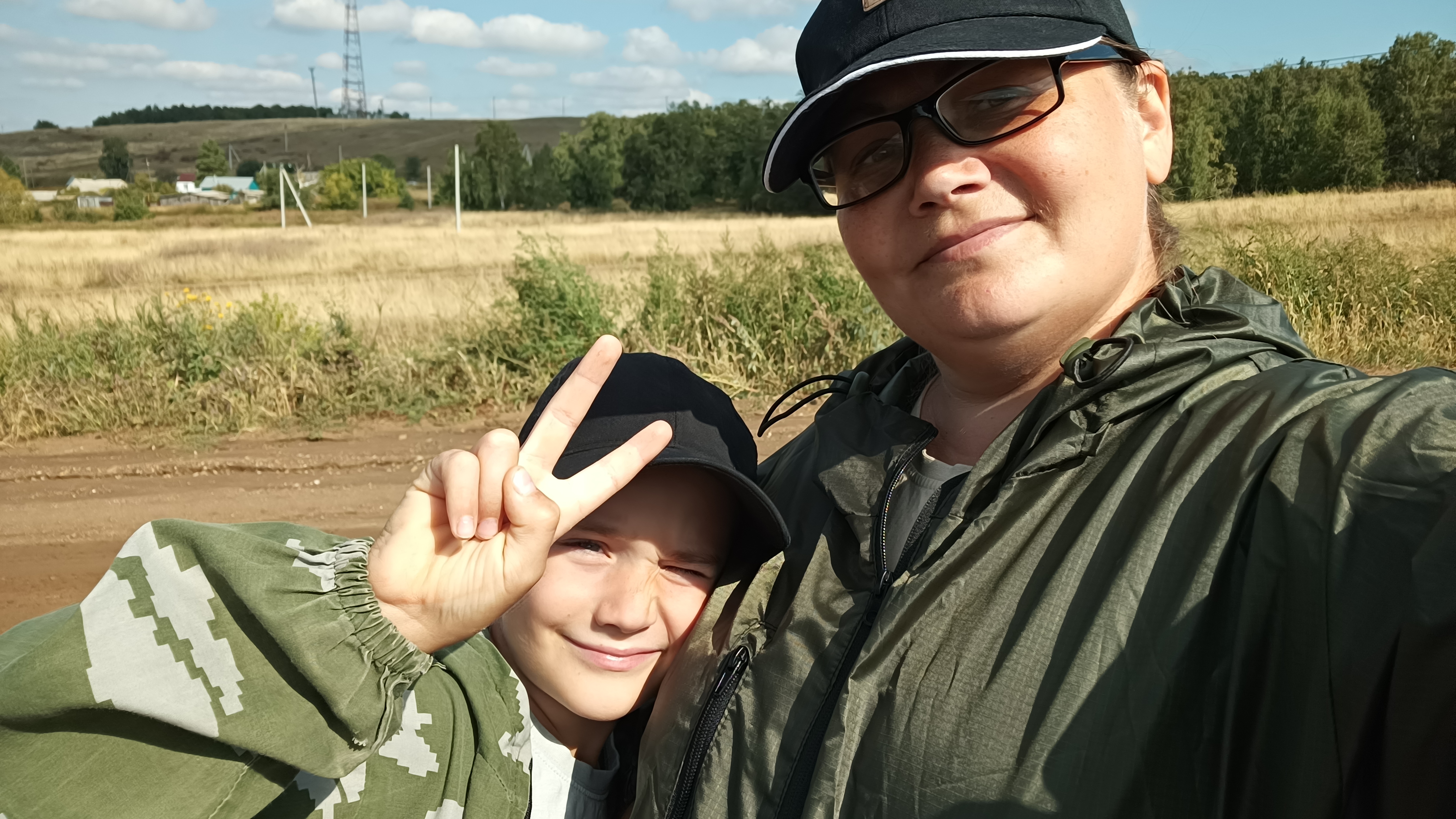 походы за грибами, рыбалки, путешествия