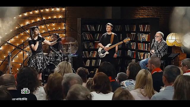 456 Диана Анкудинова на квартирнике у Маргулиса 06.09.2026 - 