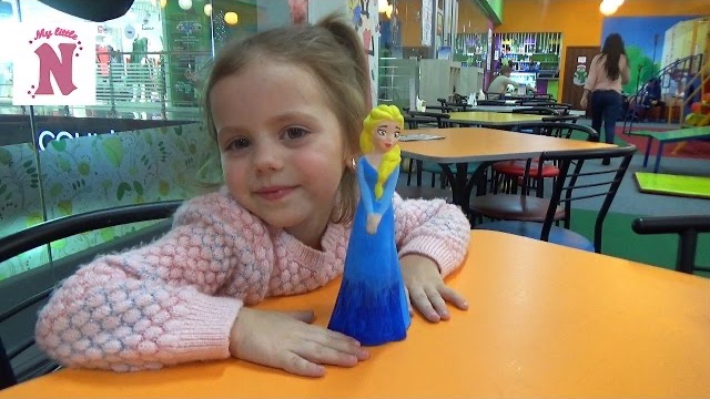 Фигурка FROZEN Принцесса Эльза Холодное Сердце Настя разрисовывает гипсовую фигурку Disney