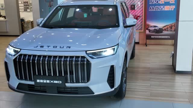 Jetour X90 2027 - Интерьер и Экстерьер