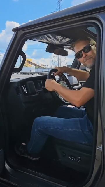 Трудно снять спокойный обзор на автомобиль, который с таким нетерпением ждал