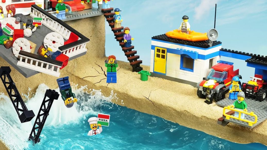 🍿 Генератор волн против пирса Lego City: пиццерия, пожарная часть