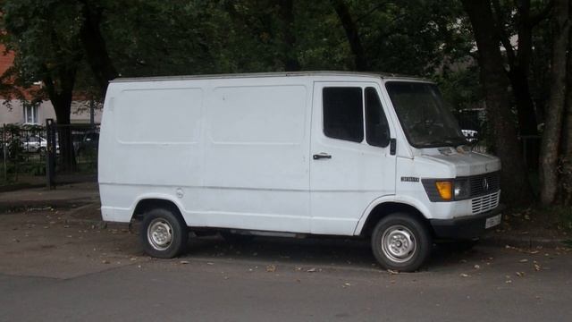 Mercedes-Benz T1