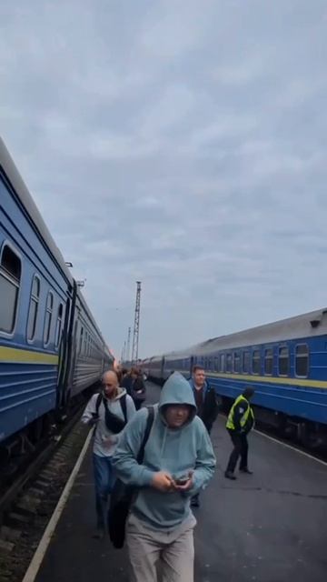 Прилёт на железнодорожной станции на границе Украины и Польши