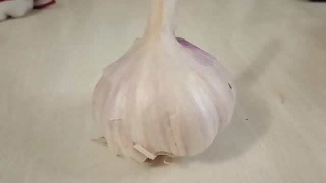 Чеснок на зиму в дегидраторе.