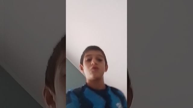 саберающ  на  игру  футбола  звёздный  в  13:00