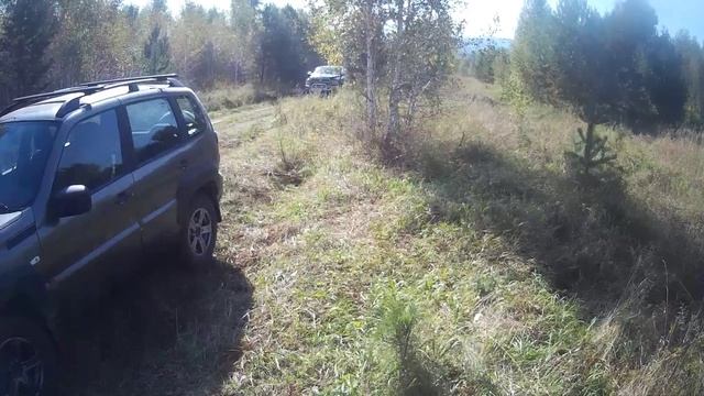 Нива Трэвэл 1,8. в лесу и на трассе... и разговор про разное.