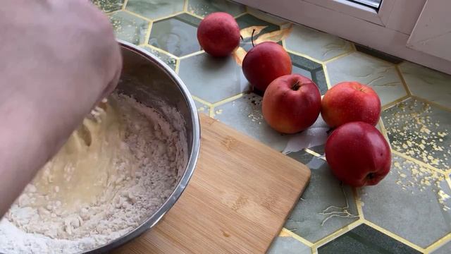 Яблочный пирог, Шарлотка