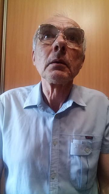 1.Листья.2.Сквозь строчки.