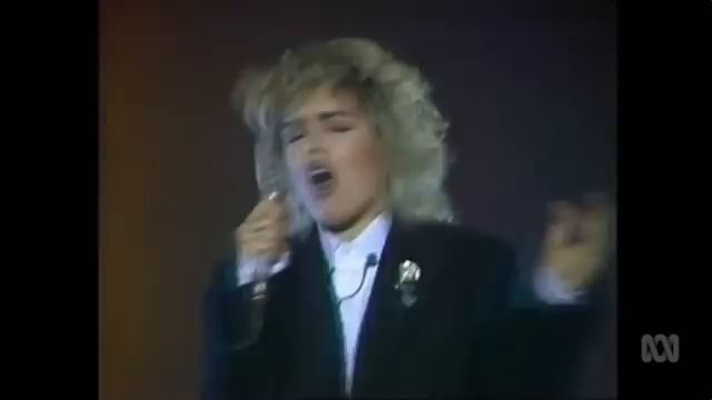 Kim Wilde - You Keep Me Hangin' On