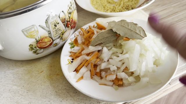 Варю вкуснейшую уху из форели!Пробуем рыбку после посола!