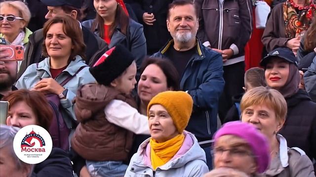 Сергей Войтенко и Марина Девятова - «Лавочки»