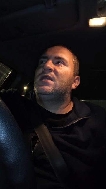 КУРЬЕР НА РАЙОНЕ. РАБОТАЮ НА ДОСТАВКЕ С ТРЕВОЖНЫМ РАССТРОЙСТВОМ. ПОДДЕРЖИТЕ КТО ЧЕМ МОЖЕТ 🤗