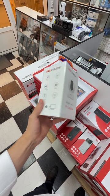 Ищете Wi-Fi камеру для дома? Hikvision DS-2CV2Q21G1-IDW 📹📶