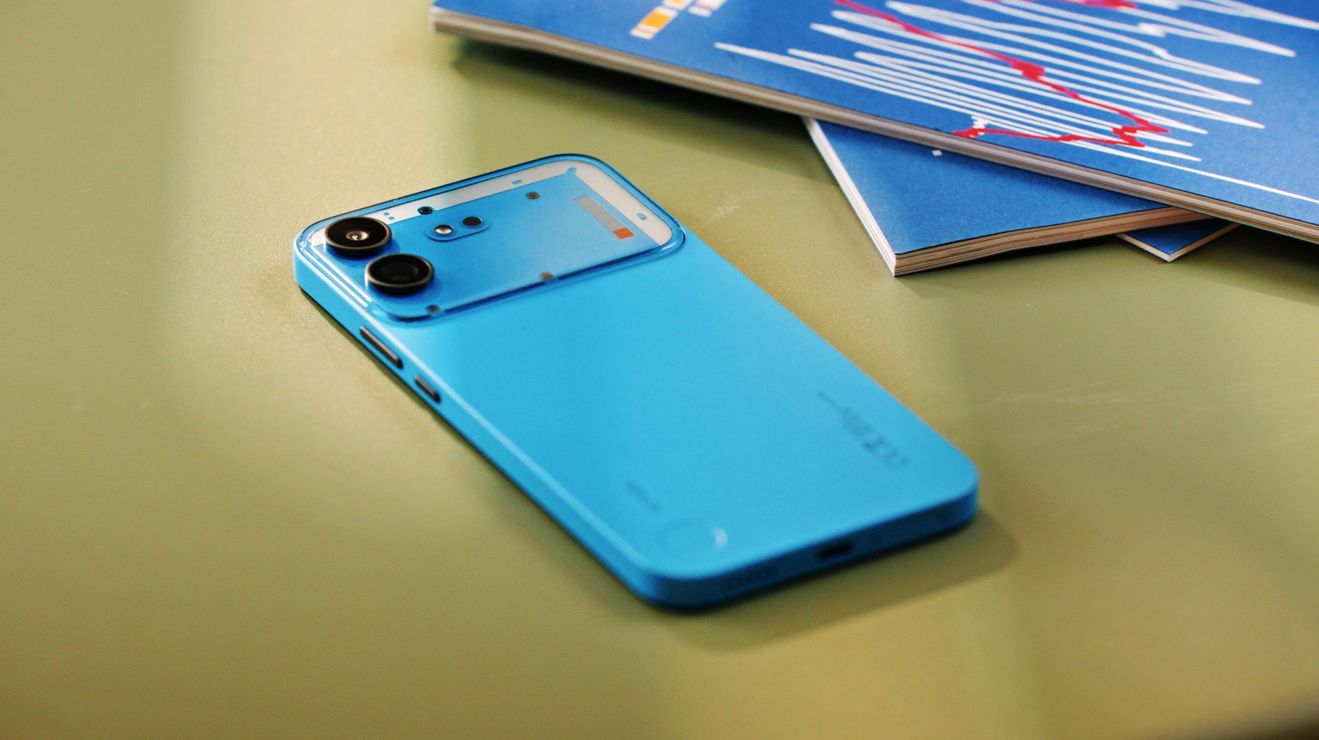 Обзор Nothing Phone (4b) — мир смартфонов меняется не в лучшую сторону