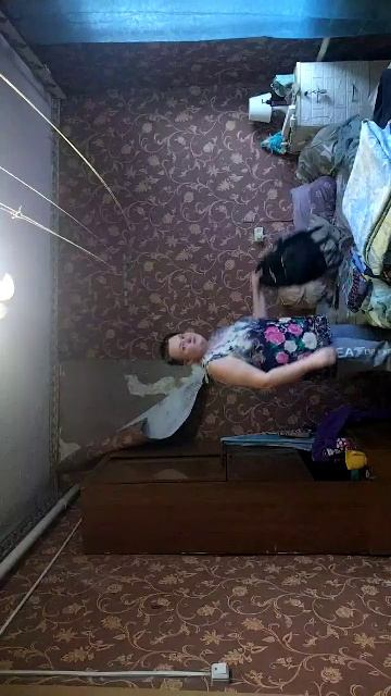 разношу комнату.