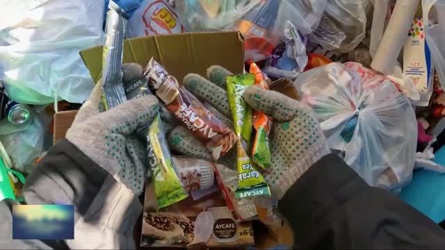 Как_я_зарабатываю_лазая_по_мусоркам😎 _Питера29_Dumpster_Diving_RUSSIA (1080p)