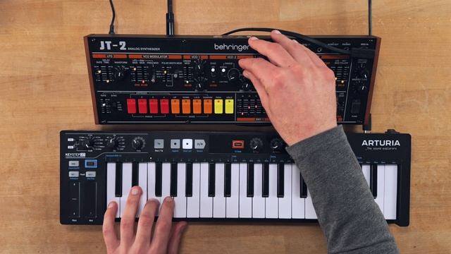 Behringer JT-2 / Демонстрация синтезатора ( без болтовни )