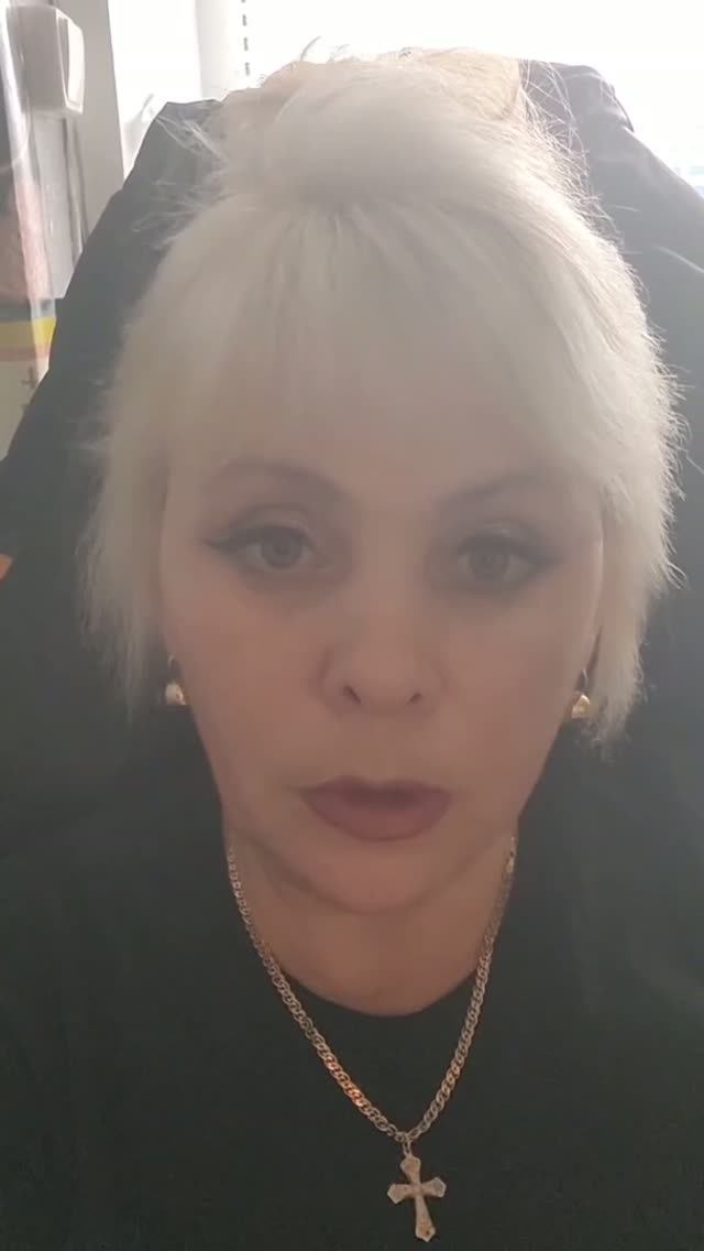 ХОРОШКА✅ и ее ИНТУИЦИЯ✅ хороша.
