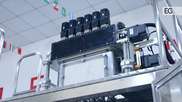 Многопоточный станок для упаковки пылящей порошковой продукции в стики LC500B-04P