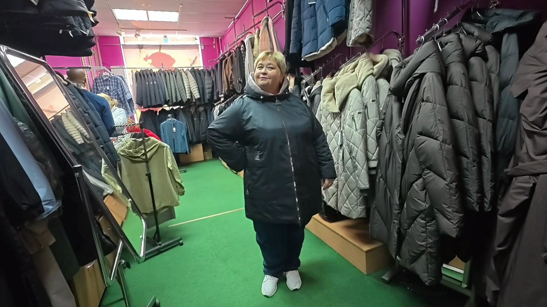 ⁣Купили обновки мне и Сафару. Воспоминания из прошлого. Купили чеснок на посадку.